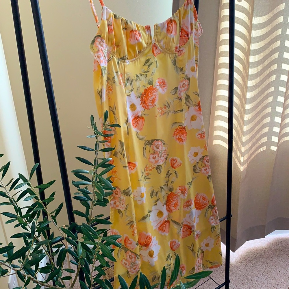 Floral Forever 21 satin dress
